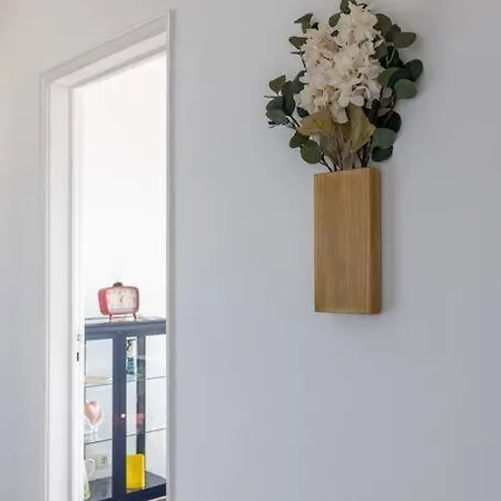 Casa Do Largo-vista Sobre