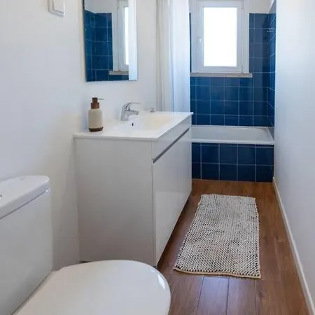 Casa Do Largo-vista Sobre * Lisboa